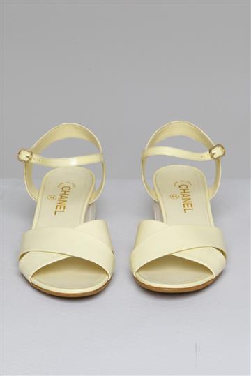 Sandália Chanel Mini Salto Bloco Creme